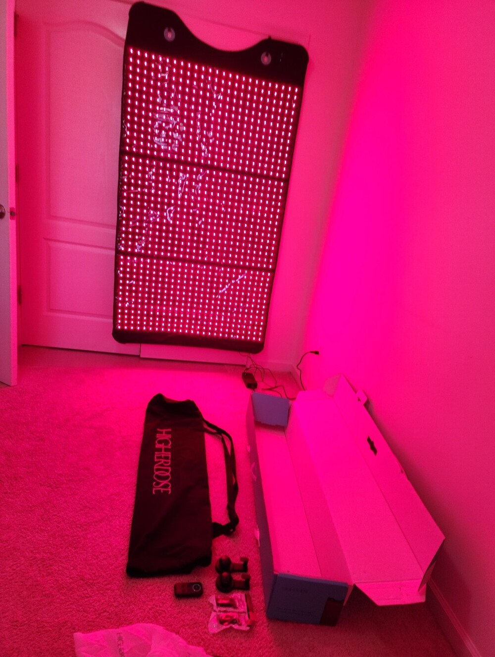 Higher DOSE Full Body Red Light Mat - Picture 2 of 12